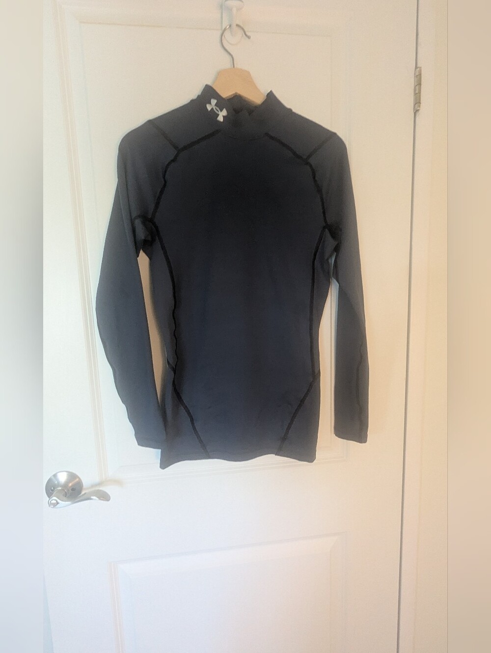 Under Armour ColdGear Infrared Mock Neck Compression Top Size M
